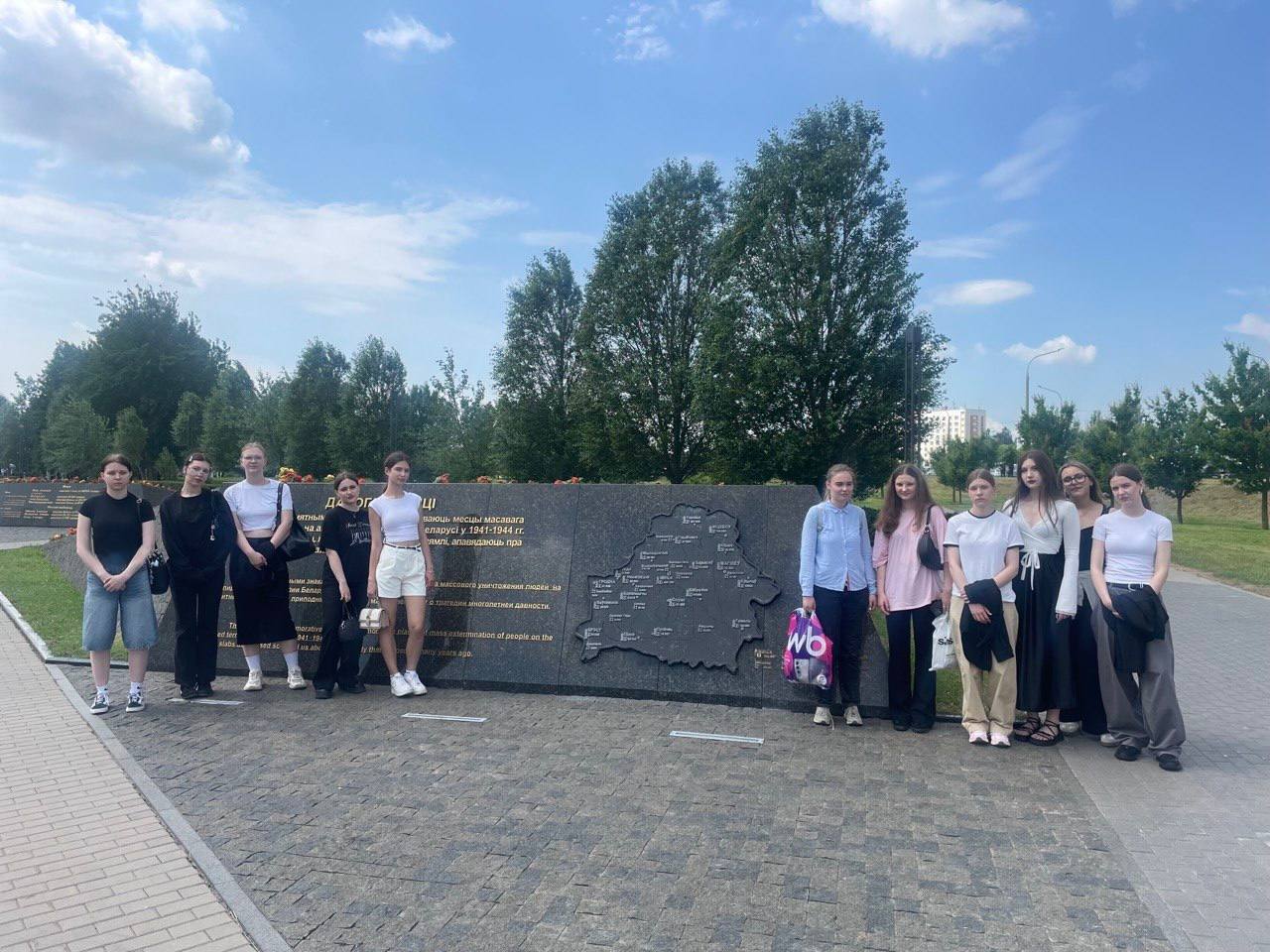 Приняли участие в общегородском митинге-реквиеме
